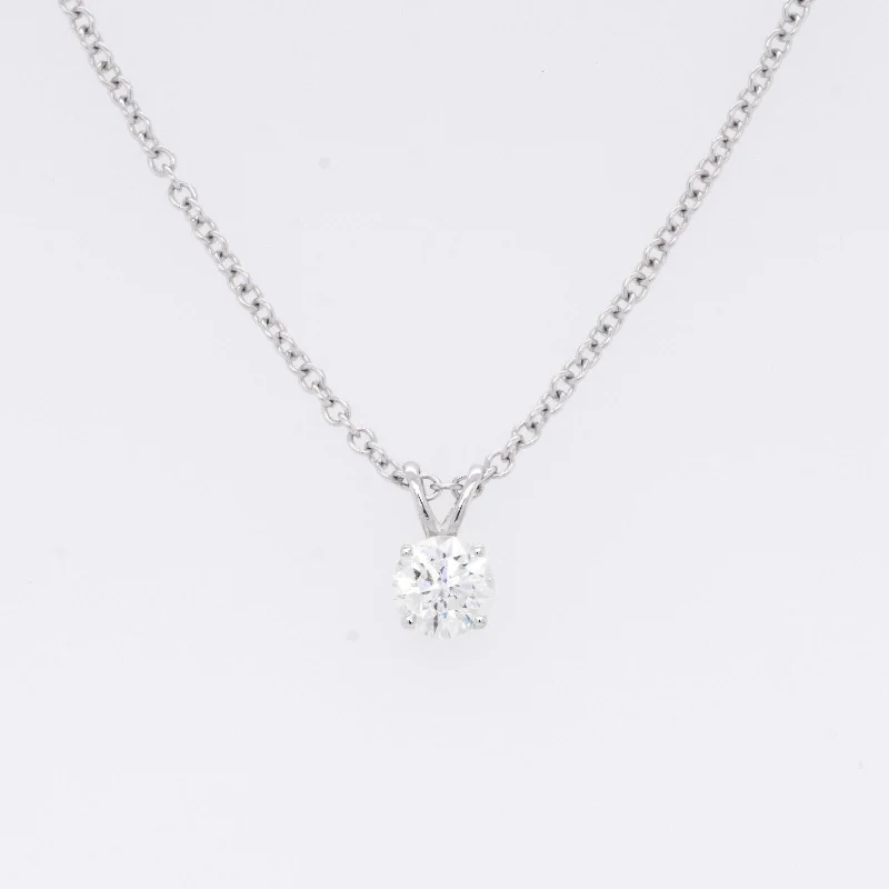 silver heart pendant necklace for bridesmaids-14k White Gold Single Diamond Pendant Necklace 0.27ct H SI1 18" 1.9g