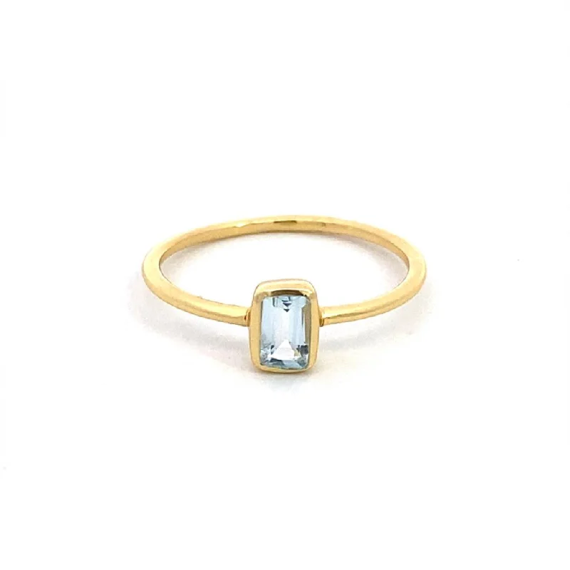 women’s rings with cushion-cut diamonds and sapphire halos-18K Yellow Gold Vermeil Blue Topaz Classic Ring