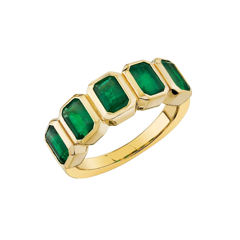 engagement rings with radiant sapphires and diamonds in modern styles-Emerald Bezel Ring