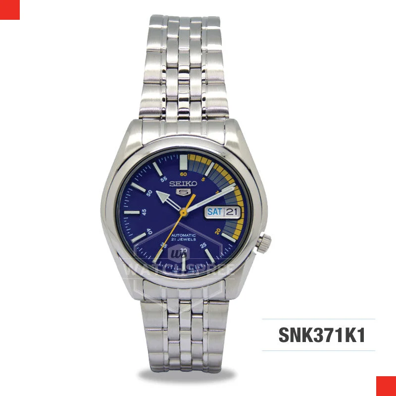 solar-powered watches for men with stylish design and sustainable materials-Seiko 5 Automatic Watch SNK371K1